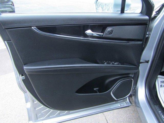 used 2022 Lincoln Nautilus car, priced at $38,166