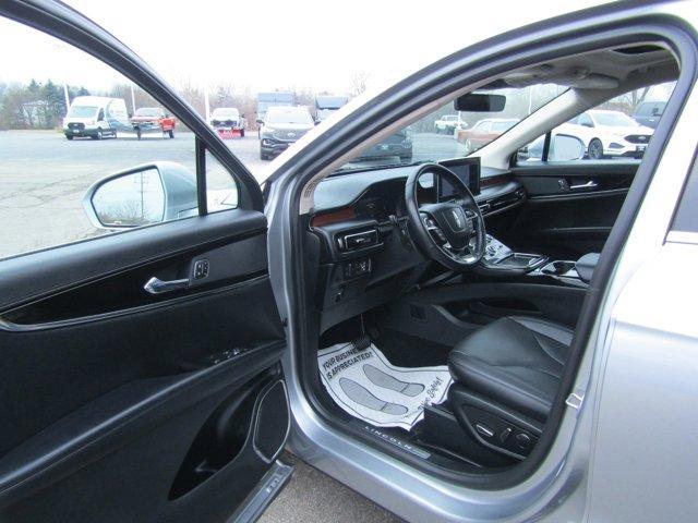 used 2022 Lincoln Nautilus car, priced at $39,596