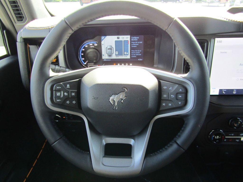 new 2024 Ford Bronco car, priced at $61,623