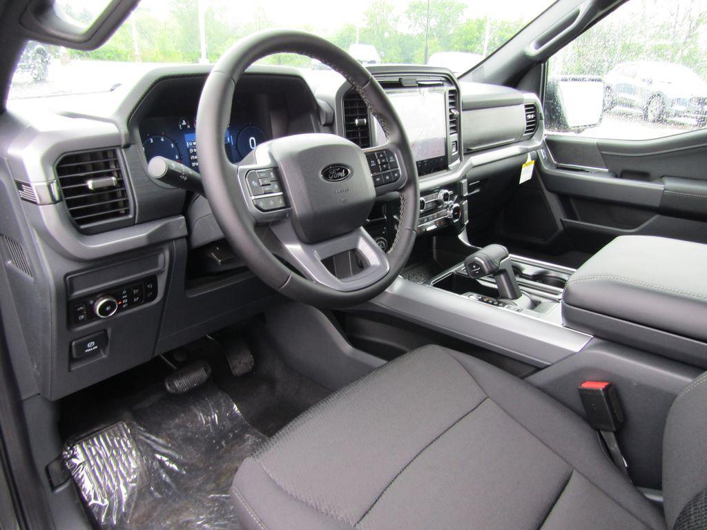 new 2025 Ford F-150 car, priced at $58,584