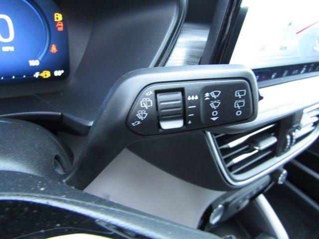 new 2025 Ford Escape car, priced at $33,440