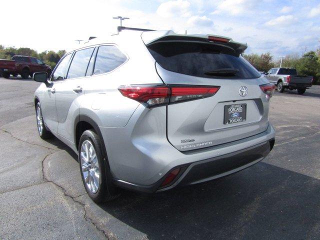 used 2021 Toyota Highlander car, priced at $36,541