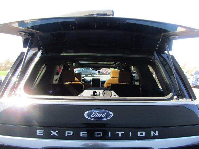 used 2022 Ford Expedition car, priced at $63,500