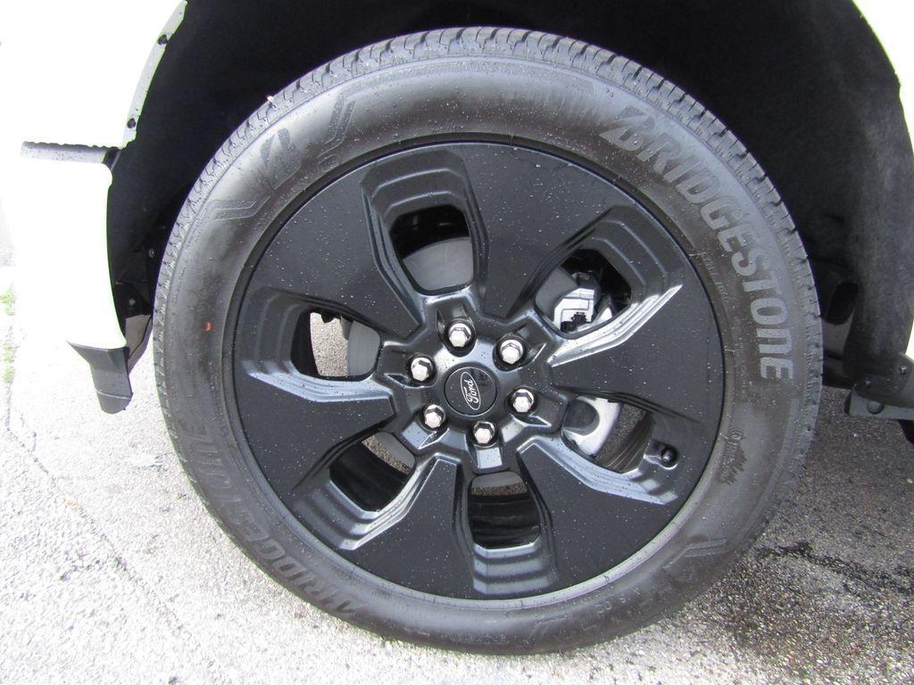 new 2025 Ford F-150 Lightning car, priced at $87,507
