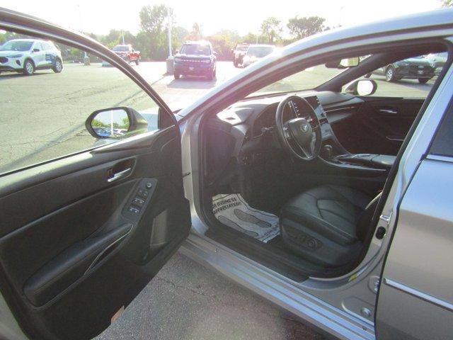 used 2021 Toyota Avalon Hybrid car, priced at $29,500