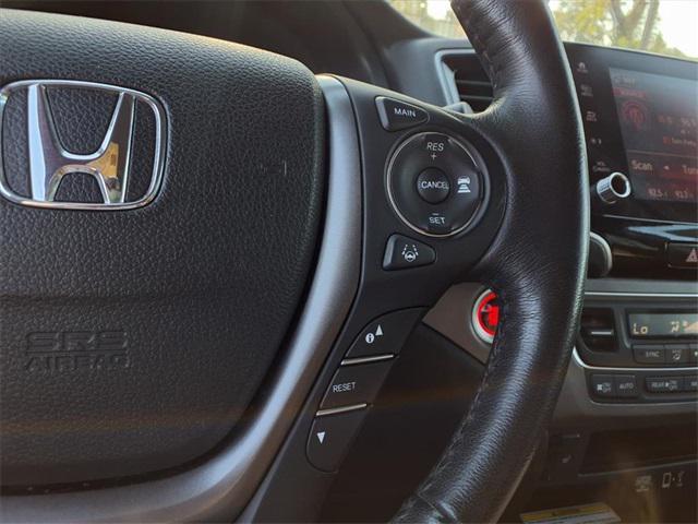 used 2023 Honda Ridgeline car, priced at $32,999