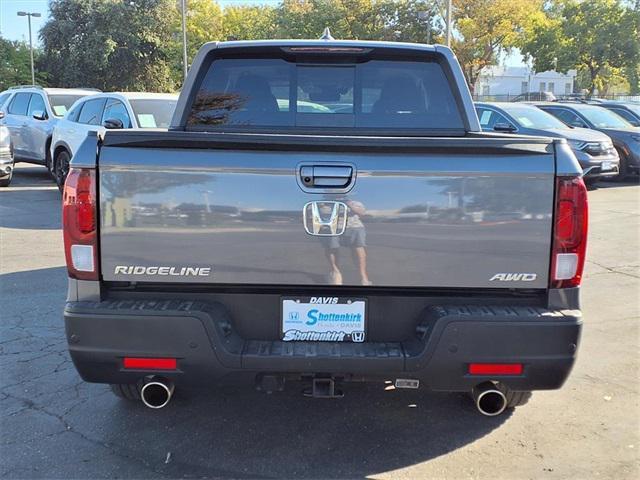 used 2023 Honda Ridgeline car, priced at $32,999