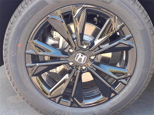 new 2026 Honda CR-V Hybrid car, priced at $43,700