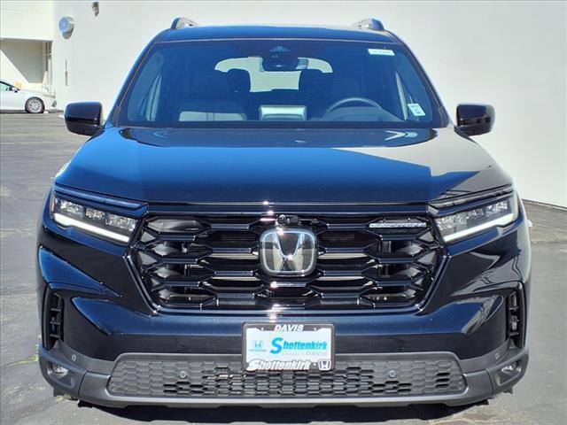 used 2025 Honda Pilot car, priced at $50,988