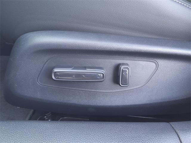 used 2025 Honda Civic Hybrid car, priced at $28,888