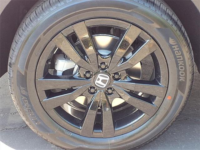 new 2026 Honda HR-V car, priced at $31,405