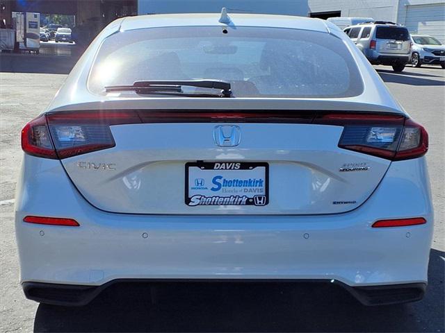 new 2025 Honda Civic Hybrid car