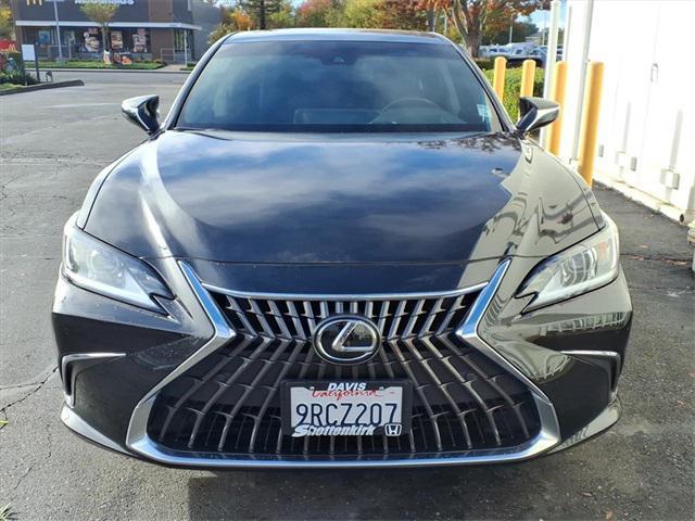 used 2025 Lexus ES 300h car, priced at $41,488