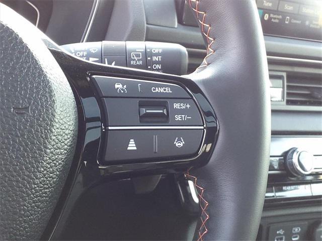 new 2025 Honda Pilot car, priced at $50,895