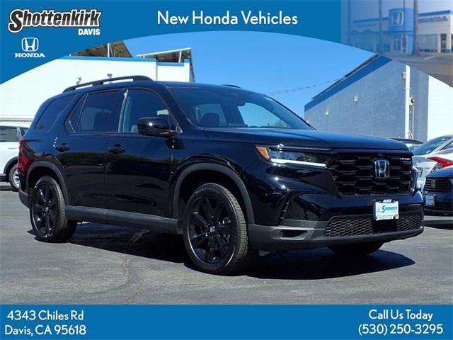 new 2025 Honda Pilot car, priced at $55,975