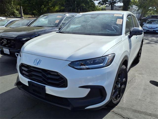 used 2025 Honda HR-V car