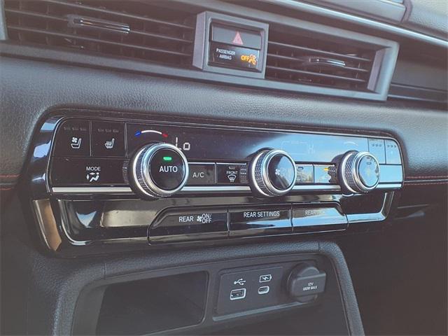 used 2025 Honda Pilot car, priced at $49,588