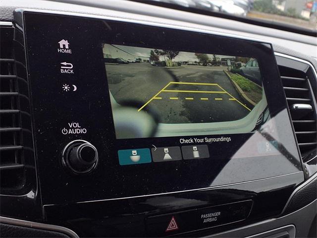 used 2022 Honda Pilot car, priced at $27,288