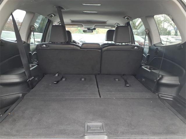 used 2022 Honda Pilot car, priced at $27,288