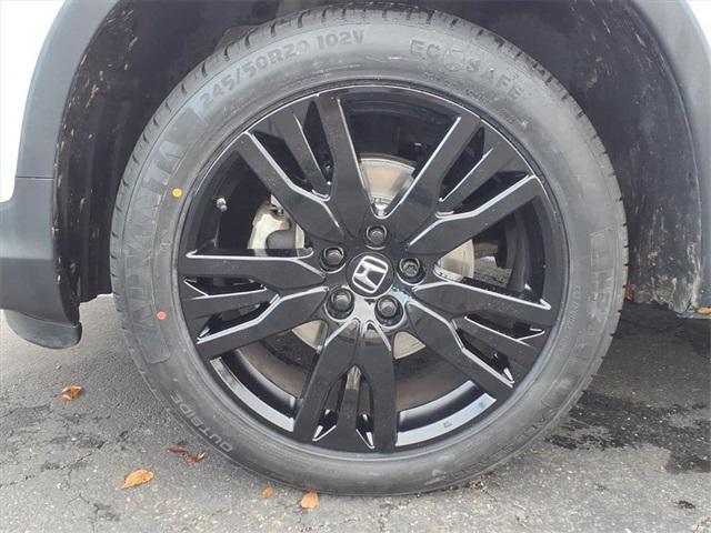 used 2022 Honda Pilot car, priced at $27,288