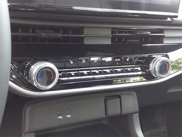 new 2025 Honda Prologue car, priced at $53,195