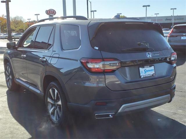new 2025 Honda Pilot car, priced at $48,950