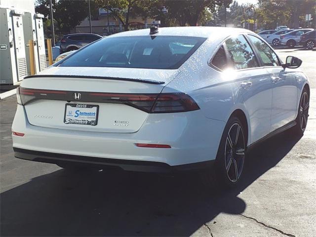 new 2025 Honda Accord Hybrid car