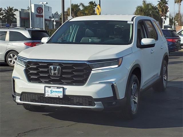 new 2025 Honda Pilot car