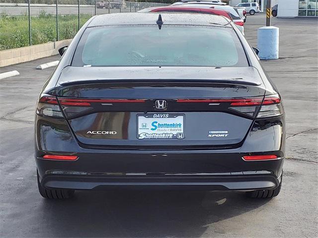 new 2025 Honda Accord Hybrid car