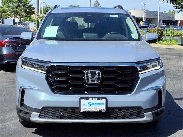 used 2024 Honda Pilot car, priced at $41,999