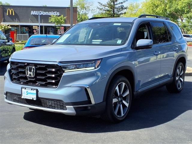 used 2024 Honda Pilot car, priced at $41,999