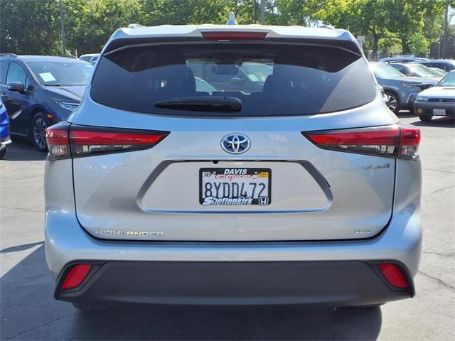 used 2021 Toyota Highlander Hybrid car, priced at $35,988