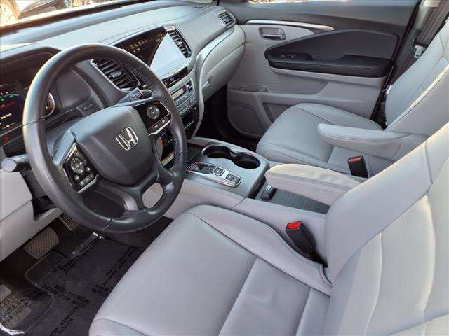 used 2022 Honda Pilot car, priced at $31,888