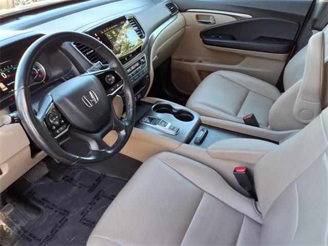 used 2022 Honda Pilot car, priced at $33,987