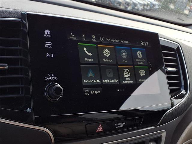 used 2021 Honda Pilot car, priced at $28,999