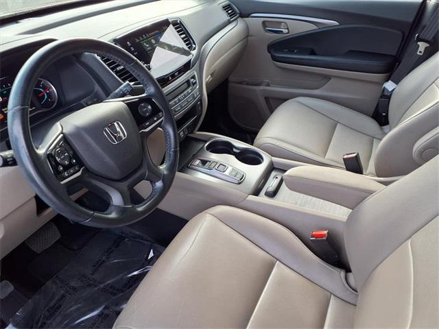 used 2021 Honda Pilot car, priced at $28,999