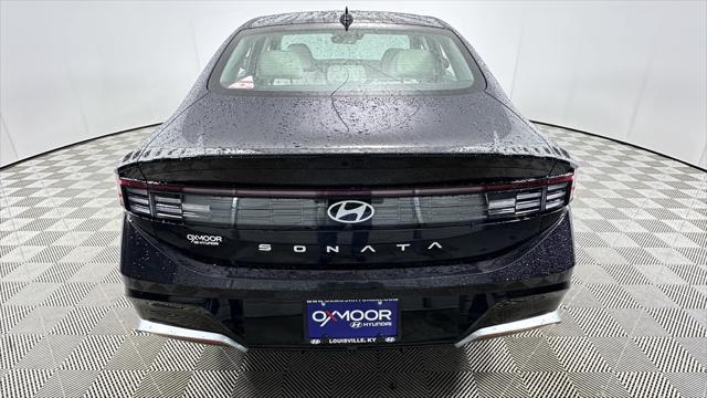 new 2024 Hyundai Sonata car, priced at $28,038