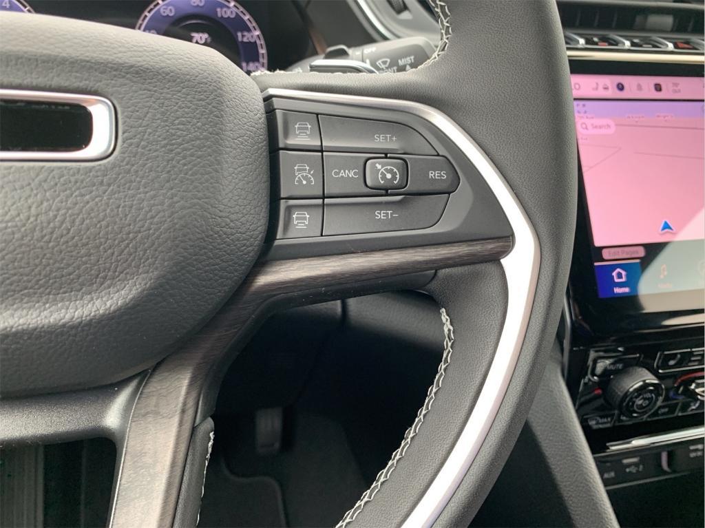 new 2025 Jeep Grand Cherokee L car, priced at $48,009
