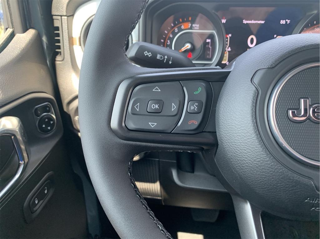 new 2025 Jeep Wrangler car, priced at $43,048