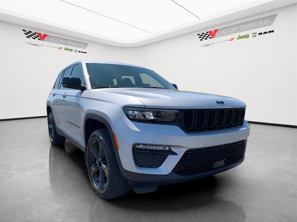 new 2025 Jeep Grand Cherokee car, priced at $47,092