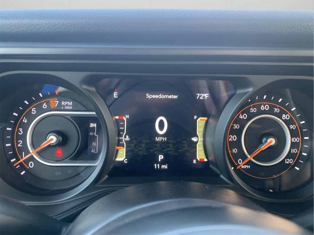new 2025 Jeep Gladiator car, priced at $43,024
