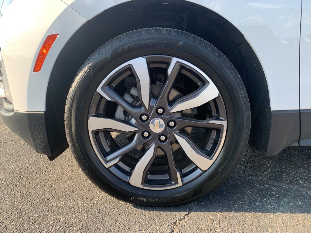 used 2022 Chevrolet Equinox car, priced at $20,055