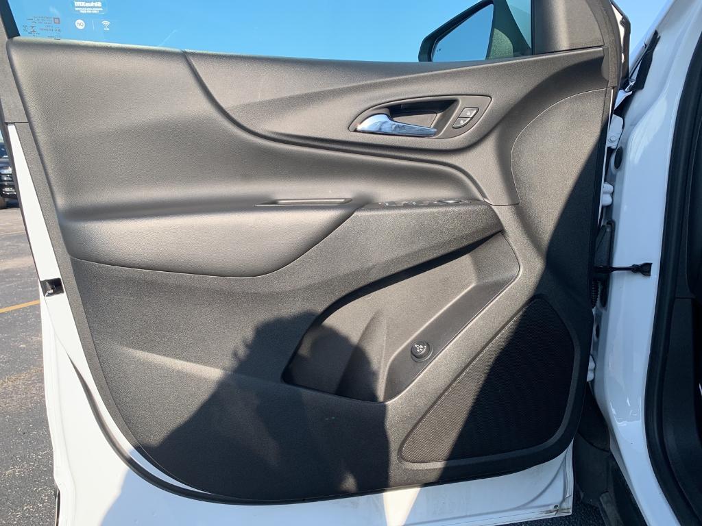 used 2022 Chevrolet Equinox car, priced at $20,055