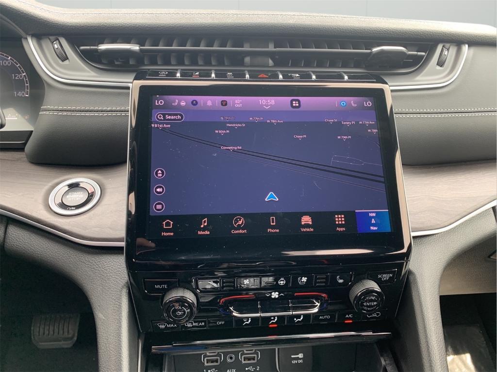 new 2025 Jeep Grand Cherokee L car, priced at $51,025