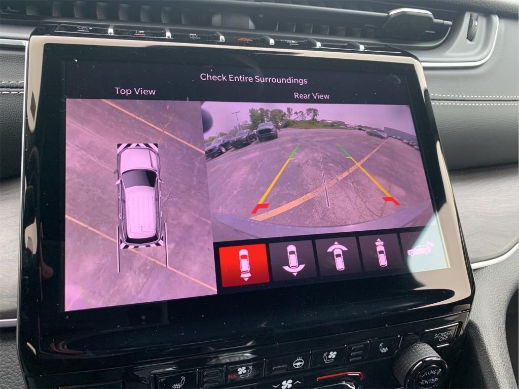 new 2025 Jeep Grand Cherokee L car, priced at $51,025