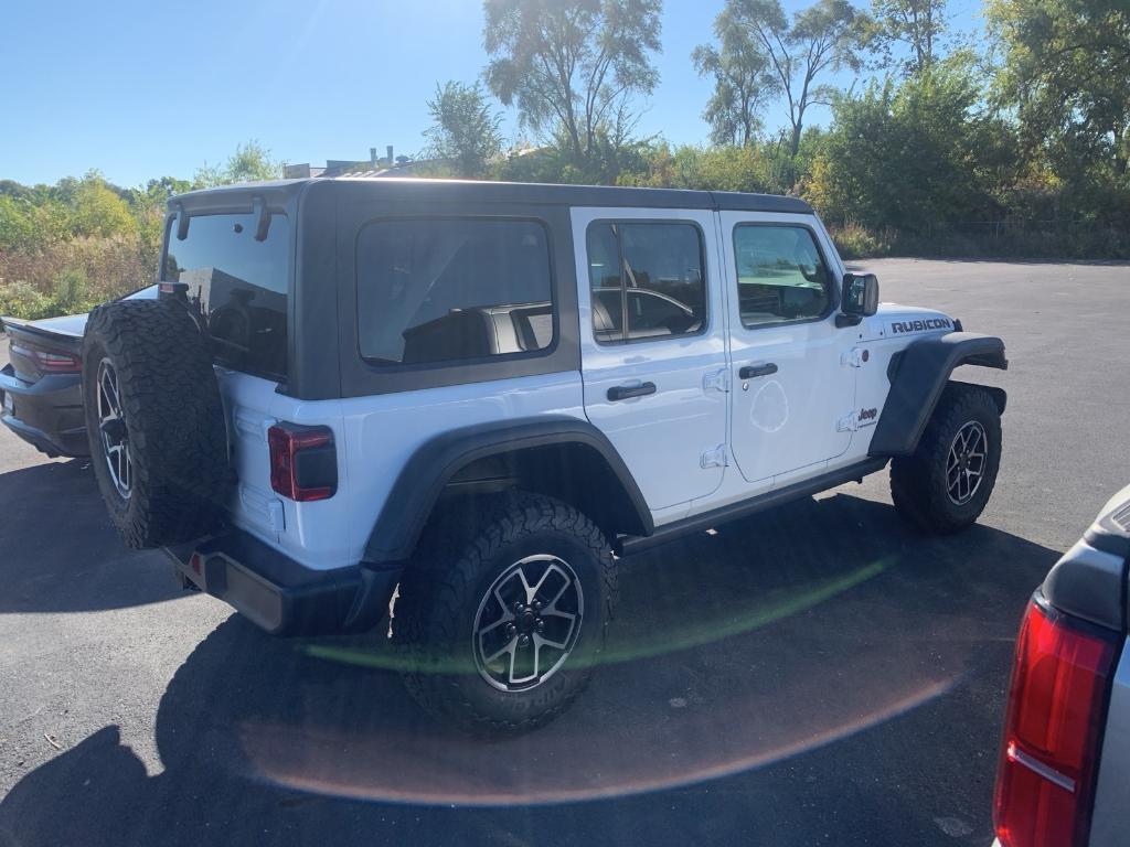 new 2025 Jeep Wrangler car, priced at $49,351
