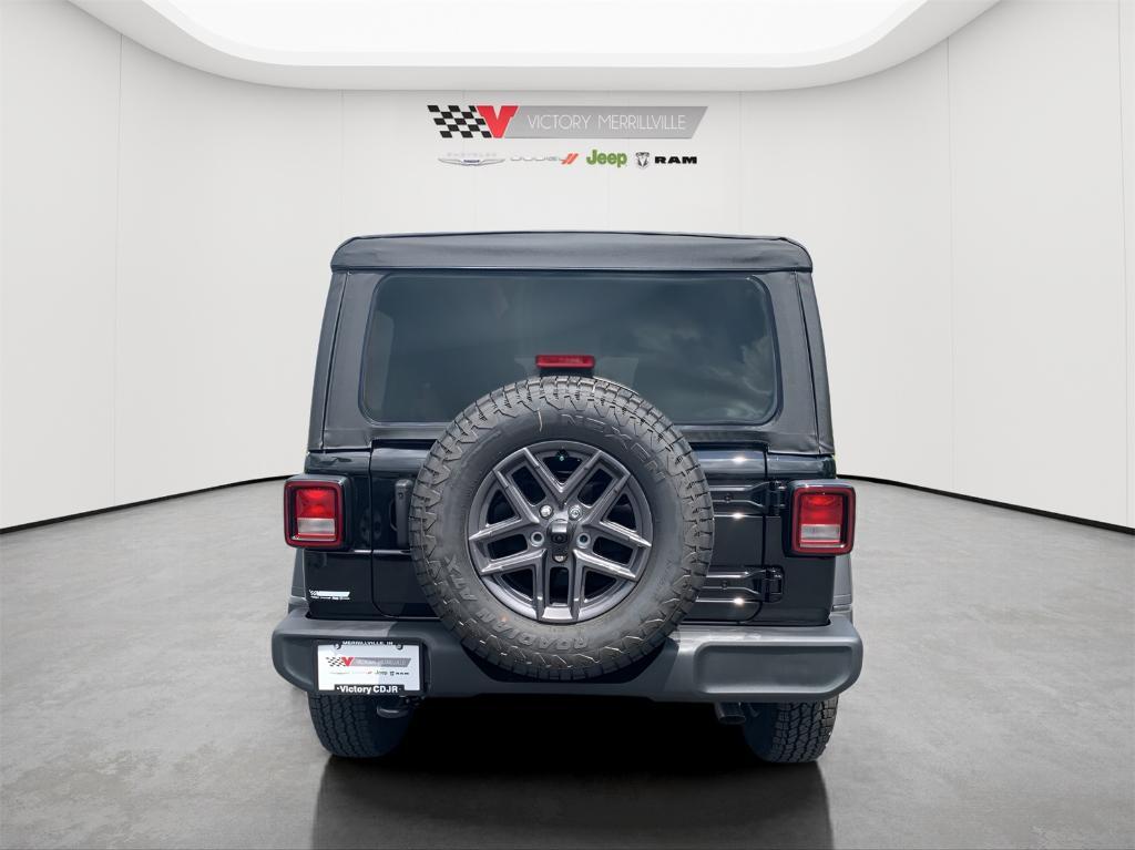 new 2025 Jeep Wrangler car, priced at $41,710