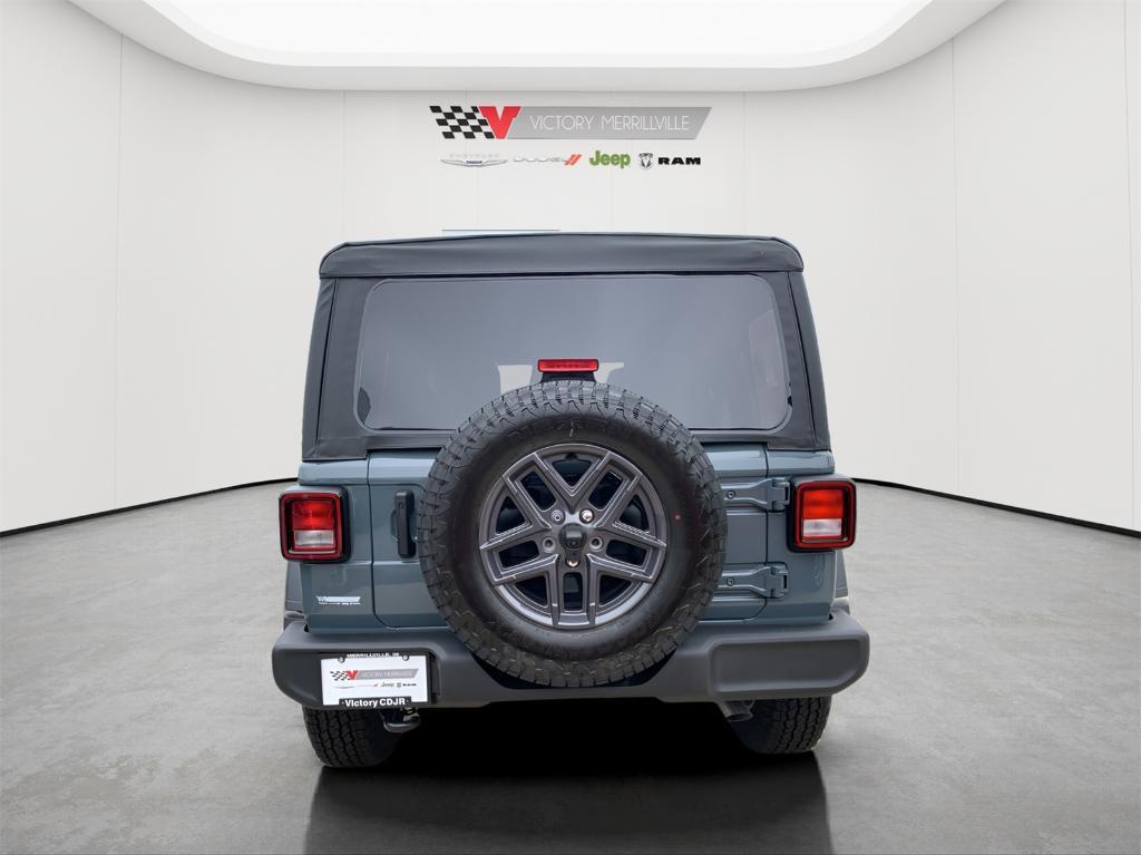 new 2025 Jeep Wrangler car, priced at $41,710