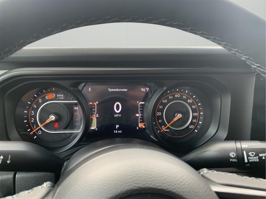 new 2025 Jeep Wrangler car, priced at $43,048