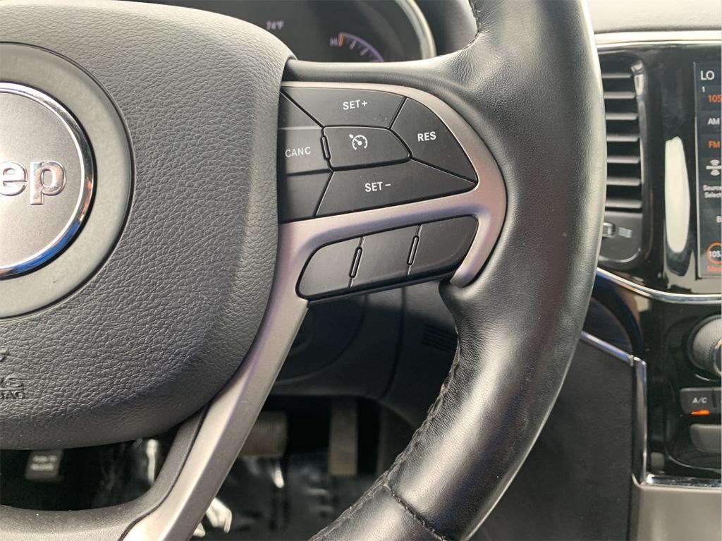 used 2020 Jeep Grand Cherokee car, priced at $20,273